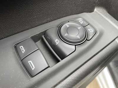 2025 Chevrolet 3500 Reg Cab, $67000. Photo 4