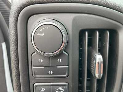 2025 Chevrolet 3500 Reg Cab, $67000. Photo 5