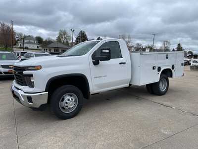 2025 Chevrolet 3500 Reg Cab, $67000. Photo 1