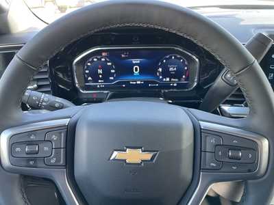 2025 Chevrolet 1500 Crew Cab, $57615. Photo 5