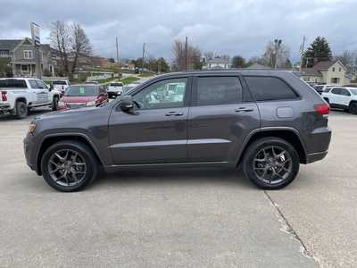 2021 Jeep Grand Cherokee, $28936. Photo 2