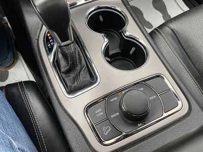 2021 Jeep Grand Cherokee, $28936. Photo 9