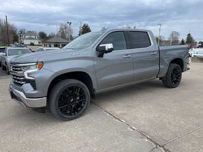 2025 Chevrolet 1500 Crew Cab, $73015. Photo 1