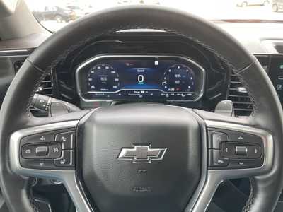 2023 Chevrolet 1500 Crew Cab, $49376. Photo 5