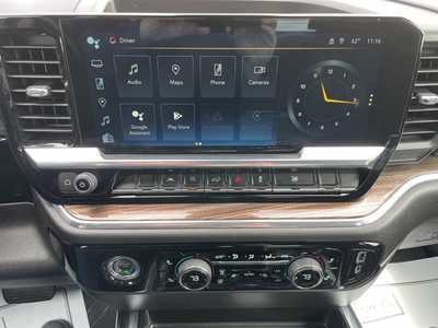 2023 Chevrolet 1500 Crew Cab, $49376. Photo 8
