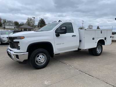 2025 Chevrolet 3500 Reg Cab, $76583. Photo 1