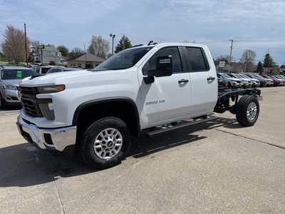 2025 Chevrolet 2500 Ext Cab, $53705. Photo 1