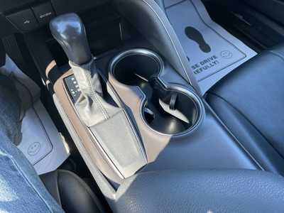 2021 Toyota Camry, $21499. Photo 10
