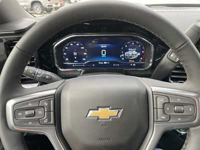 2025 Chevrolet 2500 Crew Cab, $76655. Photo 6