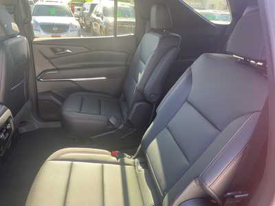 2025 Chevrolet Traverse, $51790. Photo 10