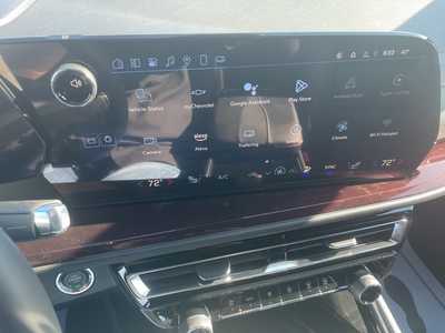 2025 Chevrolet Traverse, $51790. Photo 7