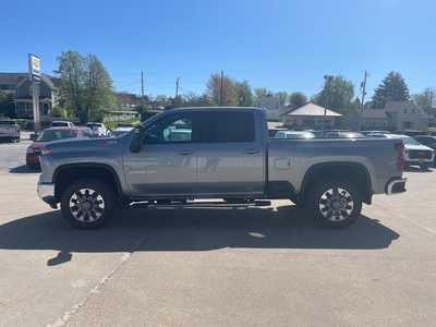 2025 Chevrolet 2500 Crew Cab, $66270. Photo 2