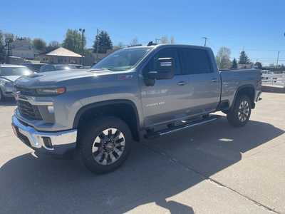 2025 Chevrolet 2500 Crew Cab, $66270. Photo 1