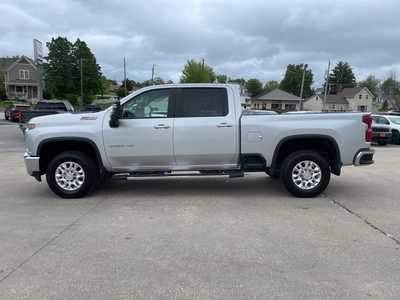 2020 Chevrolet 2500 Crew Cab, $34563. Photo 2
