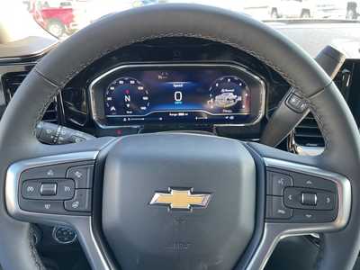 2025 Chevrolet 3500 Crew Cab, $. Photo 6