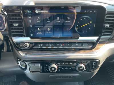 2025 Chevrolet 3500 Crew Cab, $. Photo 8
