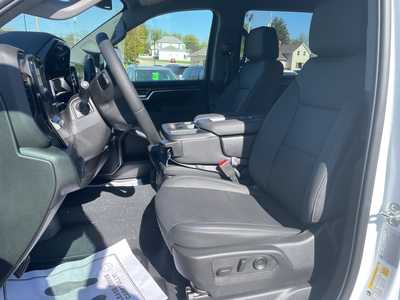 2025 Chevrolet 3500 Crew Cab, $79145. Photo 3