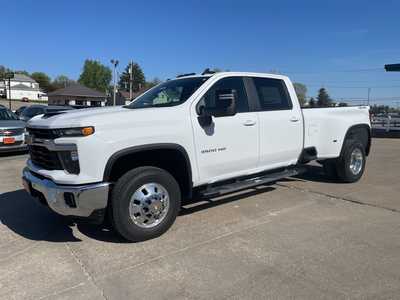 2025 Chevrolet 3500 Crew Cab, $79145. Photo 1