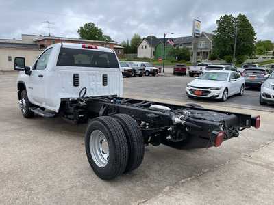 2025 Chevrolet 3500 Reg Cab, $63010. Photo 7