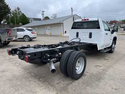 2025 Chevrolet 3500 Reg Cab, $63010. Photo 9