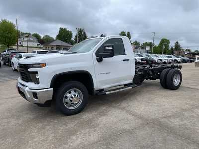 2025 Chevrolet 3500 Reg Cab, $63010. Photo 1