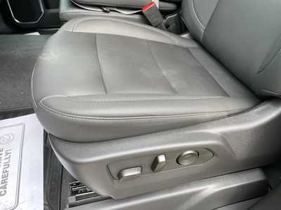 2025 Chevrolet 3500 Crew Cab, $64735. Photo 4