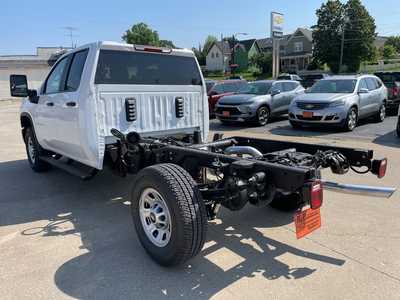 2025 Chevrolet 3500 Ext Cab, $54505. Photo 11