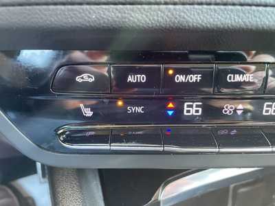 2023 Buick Envision, $27641. Photo 9