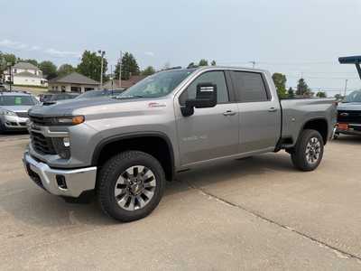 2025 Chevrolet 3500 Crew Cab, $63410. Photo 1
