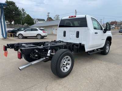 2025 Chevrolet Silverado 3500HD, $52215. Photo 12