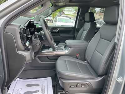2025 Chevrolet 1500 Crew Cab, $69070. Photo 3