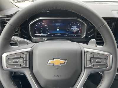 2025 Chevrolet 1500 Crew Cab, $69070. Photo 6