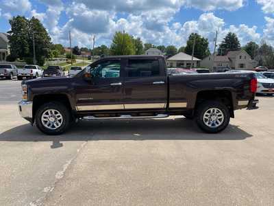 2016 Chevrolet 2500 Crew Cab, $26488. Photo 2
