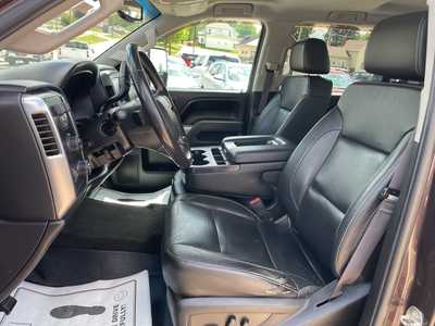 2016 Chevrolet 2500 Crew Cab, $26488. Photo 3