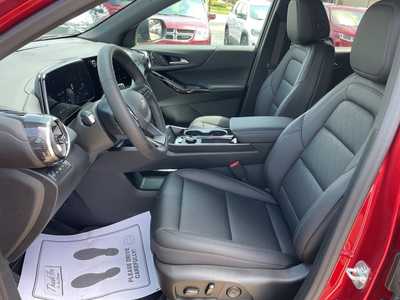 2026 Chevrolet Equinox, $35485. Photo 3