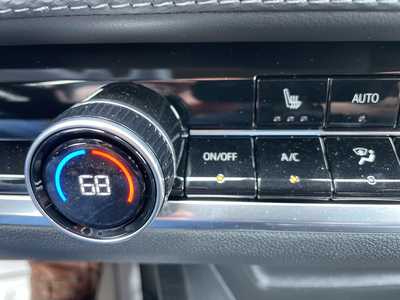 2026 Chevrolet Equinox, $35485. Photo 9