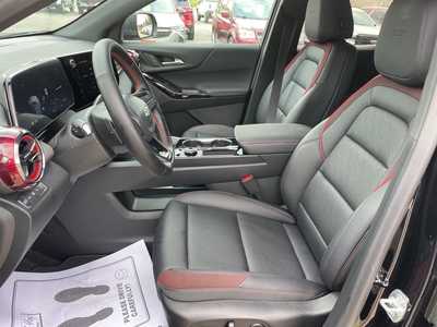 2026 Chevrolet Equinox, $37945. Photo 3