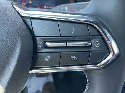 2025 Chevrolet Traverse, $49795. Photo 7