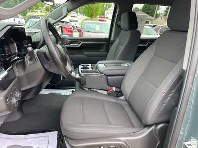 2025 Chevrolet Silverado 1500, $46941. Photo 3