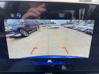 2026 Chevrolet Equinox, $37345. Photo 12