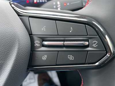 2026 Chevrolet Equinox, $37345. Photo 8