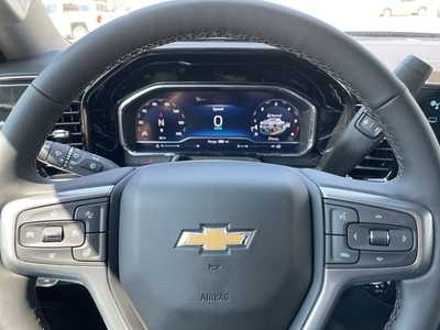 2025 Chevrolet 3500 Crew Cab, $65195. Photo 6