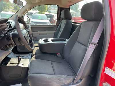 2014 Chevrolet 2500 Reg Cab, $21599. Photo 3