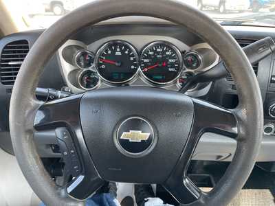 2014 Chevrolet 2500 Reg Cab, $21599. Photo 5