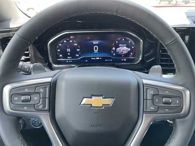 2025 Chevrolet 1500 Crew Cab, $69060. Photo 7