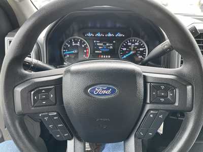2020 Ford F350 Crew Cab, $. Photo 5
