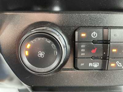 2020 Ford F350 Crew Cab, $. Photo 8