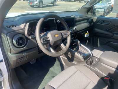 2025 Chevrolet Colorado Crew Cab, $34690. Photo 9