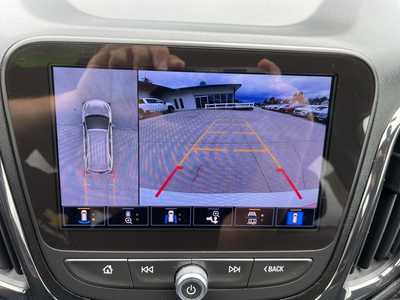 2022 Chevrolet Equinox, $20633. Photo 12
