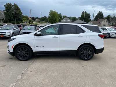 2022 Chevrolet Equinox, $20633. Photo 2